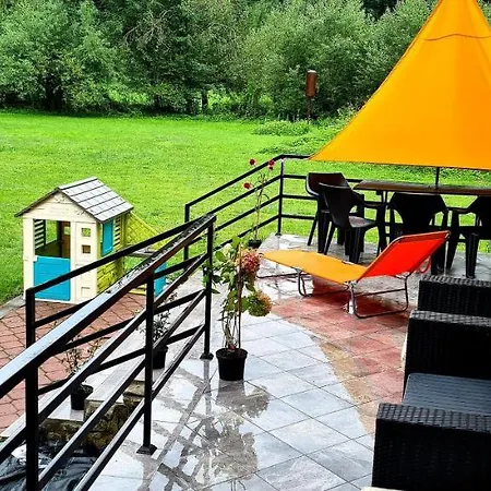 Holiday home Dom Letniskowy Sadecczyzna *